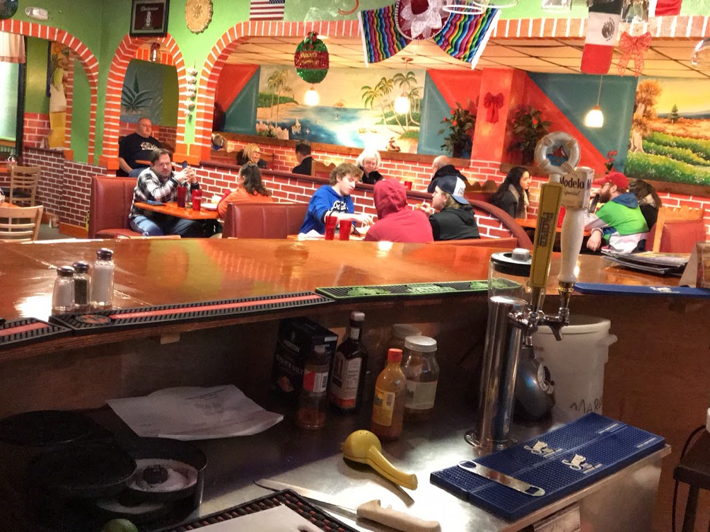 California Mexican Grill & Bar | restaurant | 2819 N John B Dennis Hwy, Kingsport, TN 37660, USA | 4237652418 OR +1 423-765-2418