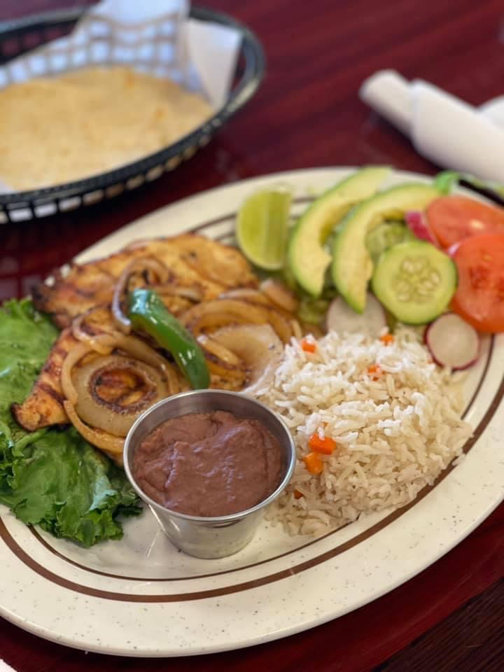 Los 4 hermanos | restaurant | 20463 Loop 494, New Caney, TX 77357, USA | 8323053689 OR +1 832-305-3689