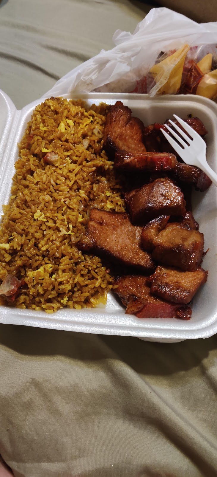 Honeybee Restaurant | meal delivery | 7400 NW South River Dr, Medley, FL 33166, USA | 3058876345 OR +1 305-887-6345