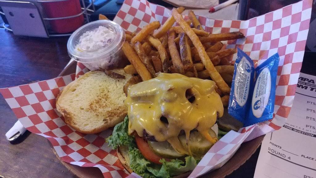 The Stadium | restaurant | 2349 Seven Springs Blvd, New Port Richey, FL 34655, USA | 7273728168 OR +1 727-372-8168