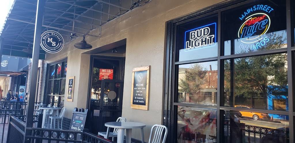 Main Street Bar & Billiards | restaurant | 108 S Main St, Gainesville, FL 32601, USA | 3523785081 OR +1 352-378-5081