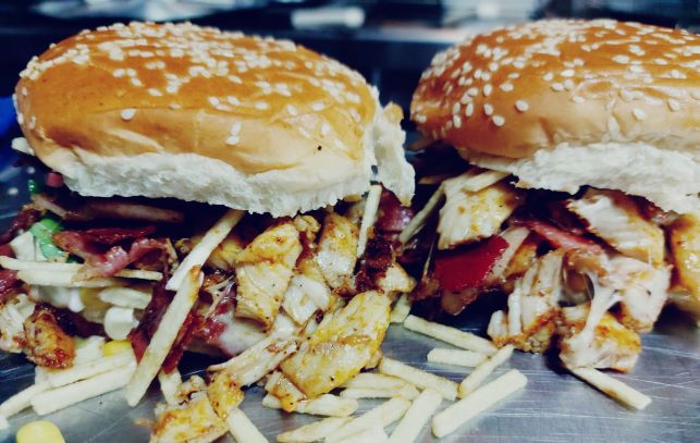 Cafe de Minas | bakery | 282 High St, Clinton, MA 01510, USA | 9787334310 OR +1 978-733-4310