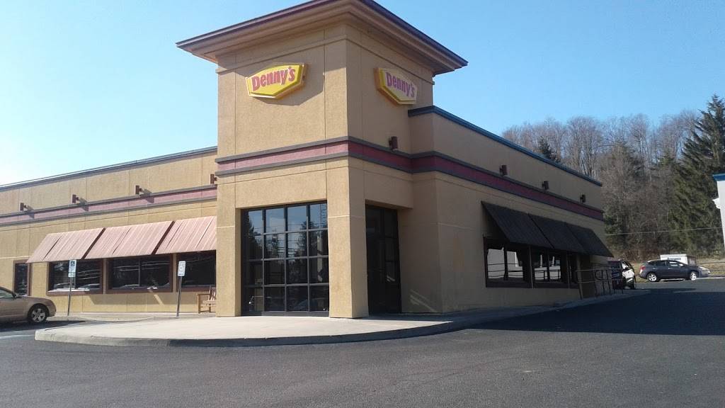 Dennys | restaurant | 1000 Starlite Plaza, Oakland, MD 21550, USA | 3015339513 OR +1 301-533-9513