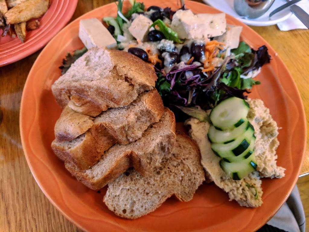 Paul and Elizabeths | restaurant | 150 Main St, Northampton, MA 01060, USA | 4135844832 OR +1 413-584-4832