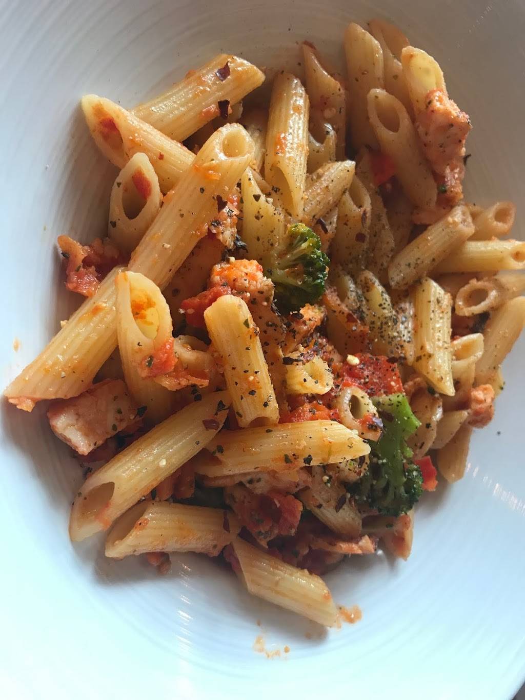 Topla! | restaurant | 975 Rue des Ibis, Québec, QC G3K 0S4, Canada | 4187812299 OR +1 418-781-2299