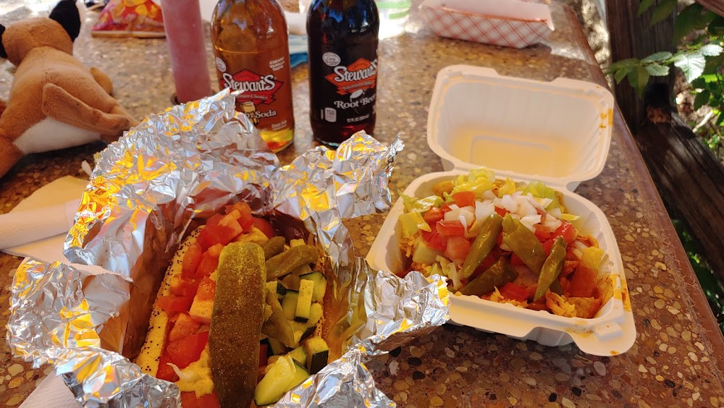 Chicago Dog Express | restaurant | 600 Cerrillos Rd, Santa Fe, NM 87505, USA | 5059842798 OR +1 505-984-2798