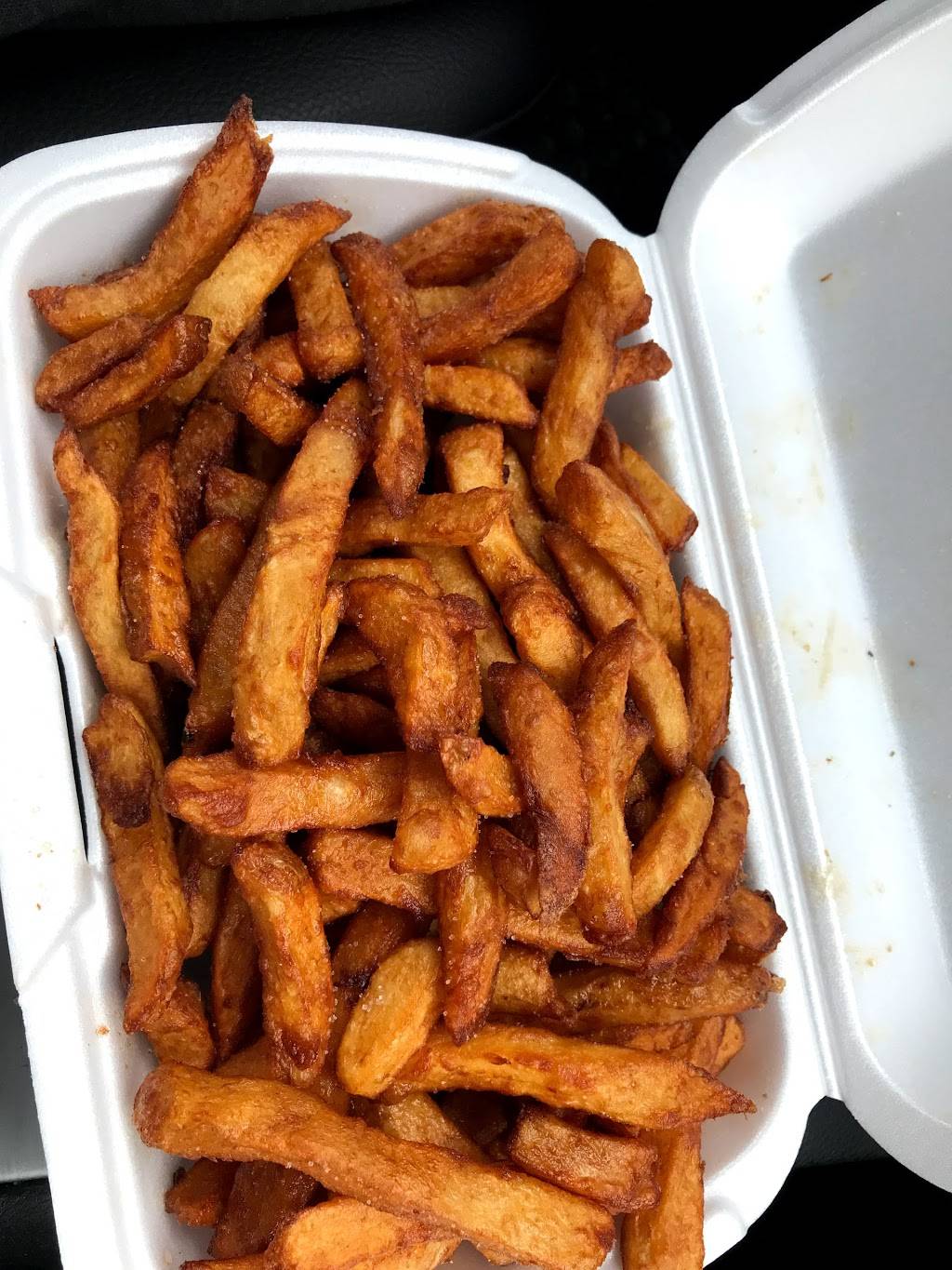 Fat Less Chip Stand | restaurant | 639 Van Buren St, Kemptville, ON K0G 1J0, Canada | 6132292238 OR +1 613-229-2238