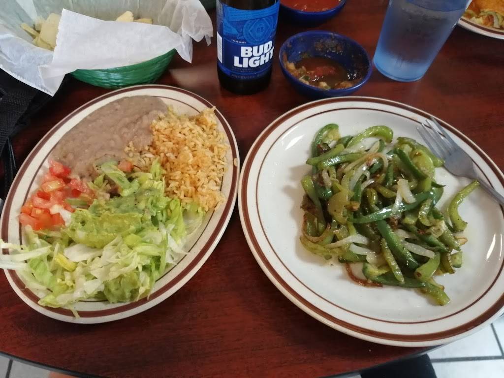 La Familia Mexican Restaurant | restaurant | 1018 Missouri Ave, St Robert, MO 65584, USA | 5733363339 OR +1 573-336-3339