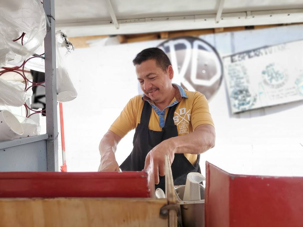 Birria El Aro | restaurant | Mauricio Loaiza Picos, Amp Lucio Blanco, 22710 Rosarito, B.C., Mexico | 016611115266 OR +52 661 111 5266