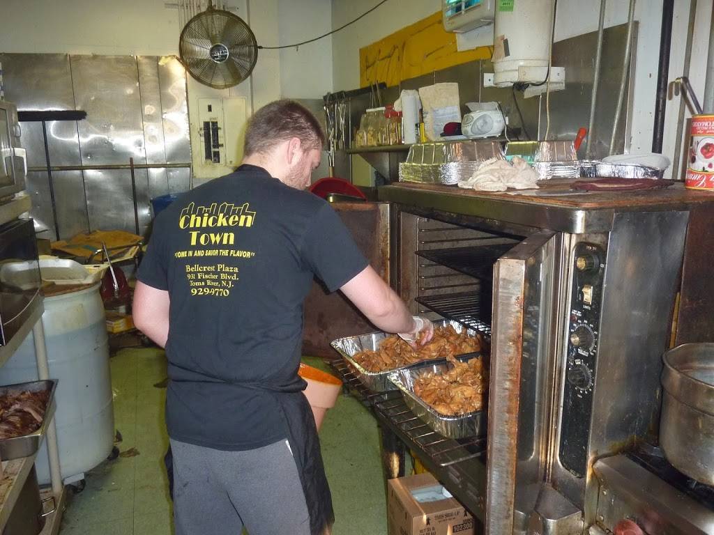 Chicken Town | meal takeaway | 931 Fischer Blvd #19, Toms River, NJ 08753, USA | 7329299770 OR +1 732-929-9770