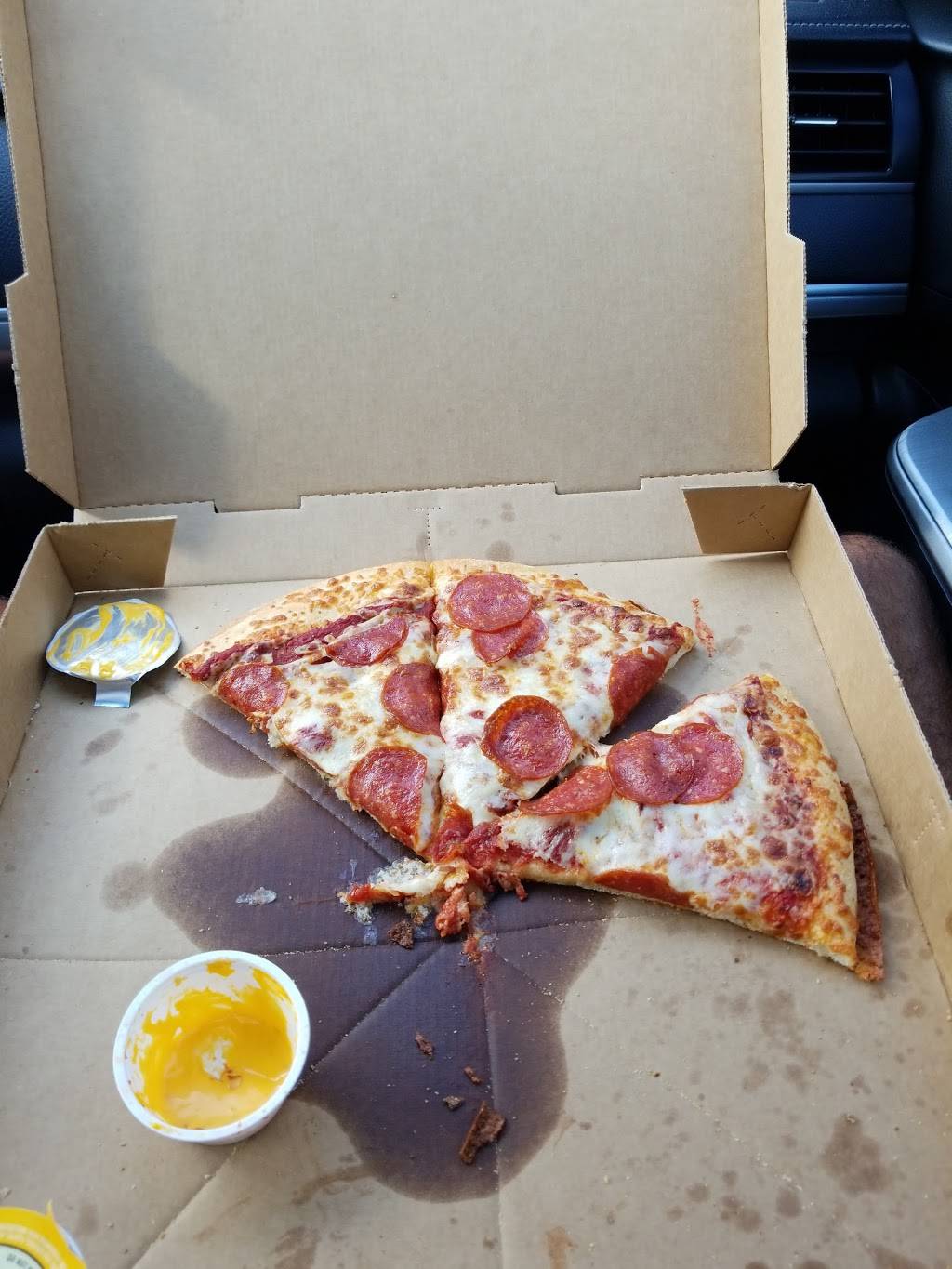 Little Caesars Pizza | meal takeaway | 24492 W 10 Mile Rd, Southfield, MI 48034, USA | 2483552334 OR +1 248-355-2334