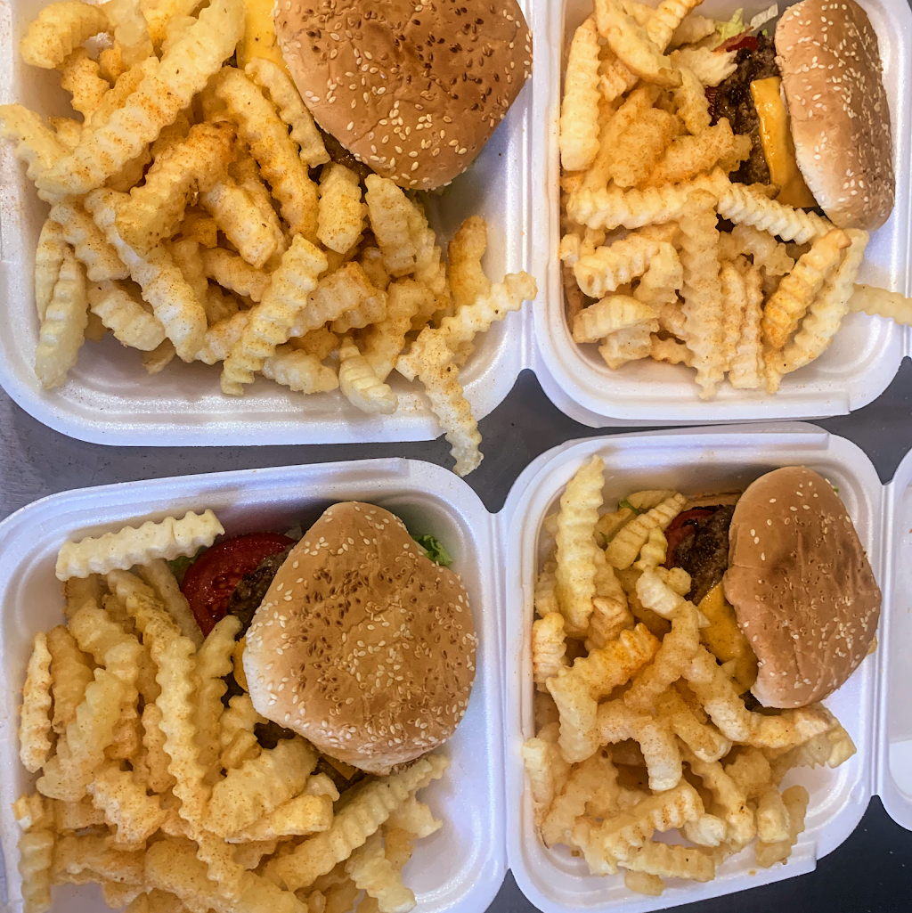 Chicken King #2 | restaurant | 1740 W Trade St, Charlotte, NC 28216, USA | 7043726493 OR +1 704-372-6493