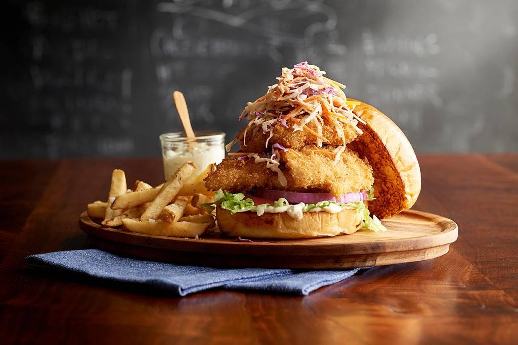Bills Bar & Burger | restaurant | 7 Boardwalk, Kemah, TX 77565, USA | 2813341099 OR +1 281-334-1099