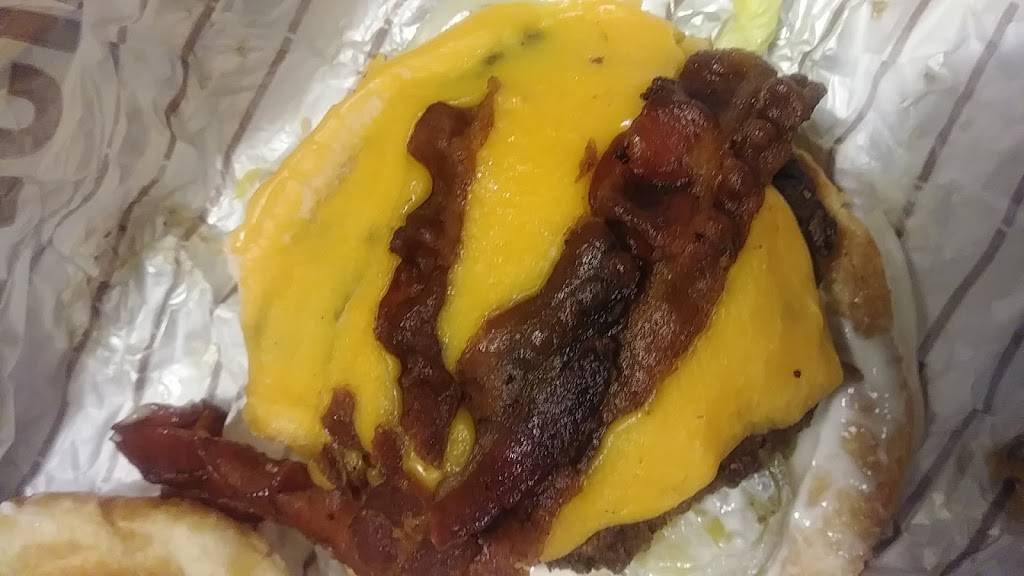 A&W Restaurant | restaurant | 1475 S Lake Park Ave, Hobart, IN 46342, USA | 2199423433 OR +1 219-942-3433