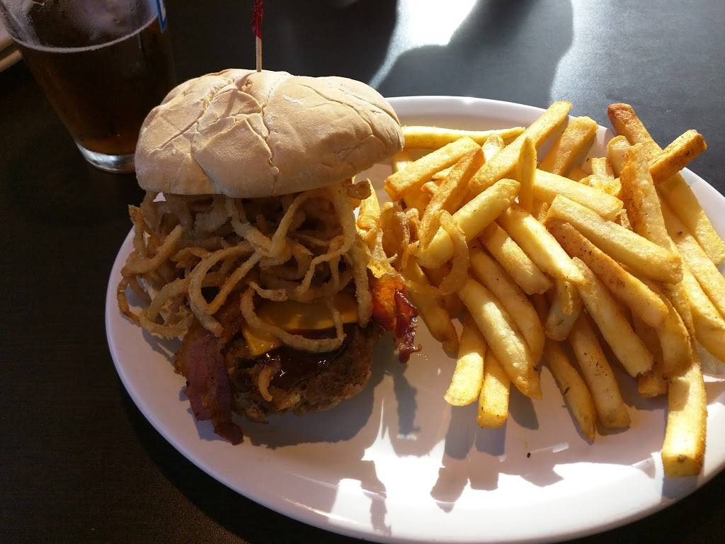 Trumans Tap & Grill | restaurant | 11161 E State Rd 70 #100, Lakewood Ranch, FL 34202, USA | 9417551800 OR +1 941-755-1800