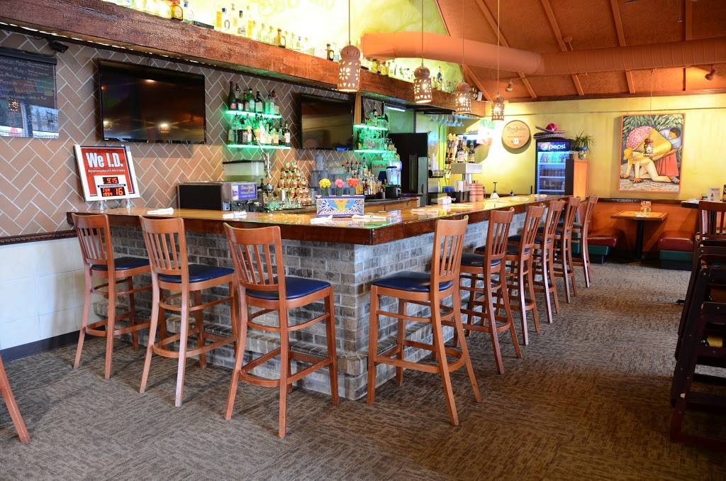 Casa Azul Restaurante Y Cantina | restaurant | 708 1st Ave, Coralville, IA 52241, USA | 3193382641 OR +1 319-338-2641