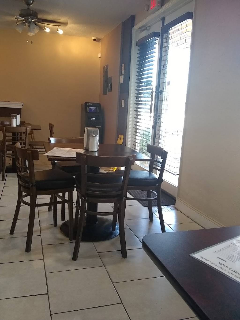 Fabulous Soul Food | restaurant | 4924 Pembroke Rd #8110, Hollywood, FL 33021, USA | 9544047389 OR +1 954-404-7389