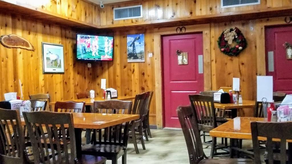 Shortys Place | restaurant | 7901 U.S. Hwy 181 S, Hobson, TX 78117, USA | 8302543322 OR +1 830-254-3322