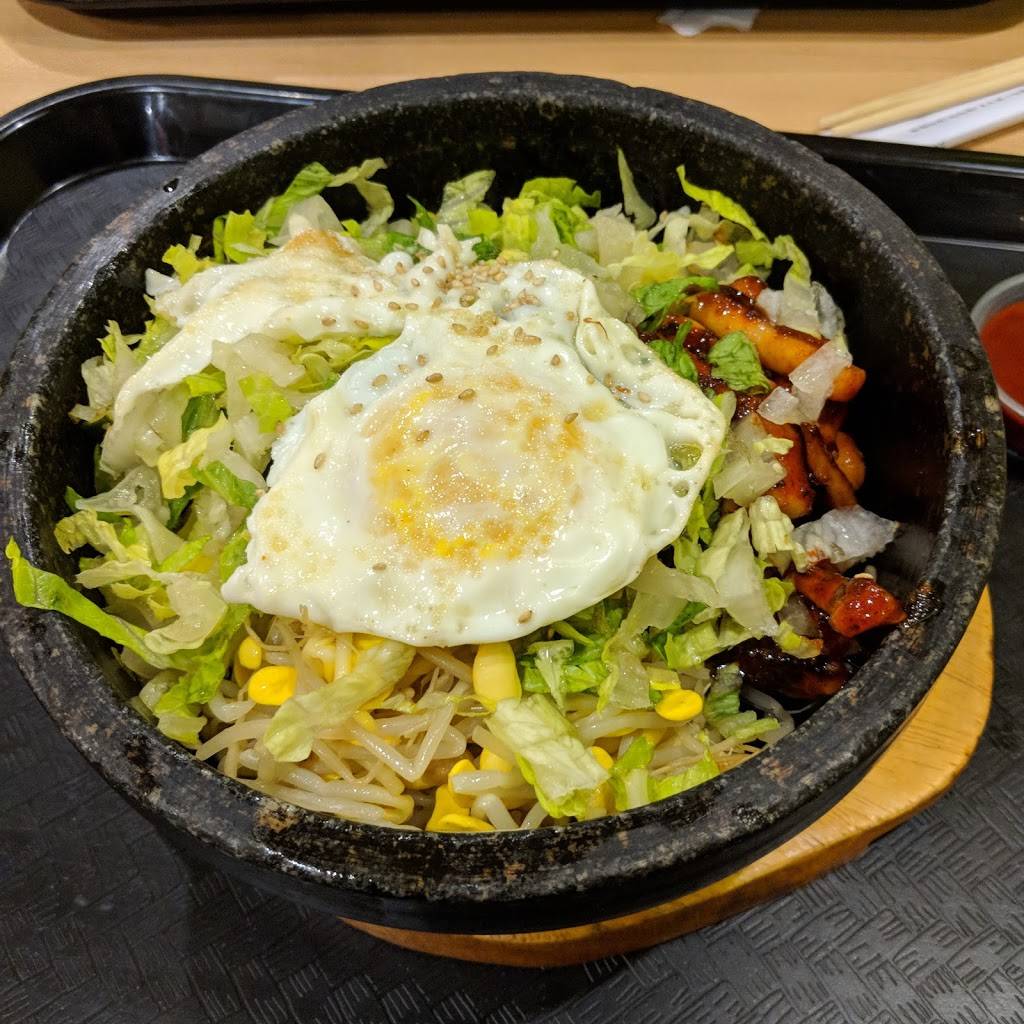 Spoon House | restaurant | 616 E Green St, Champaign, IL 61820, USA | 2173443483 OR +1 217-344-3483