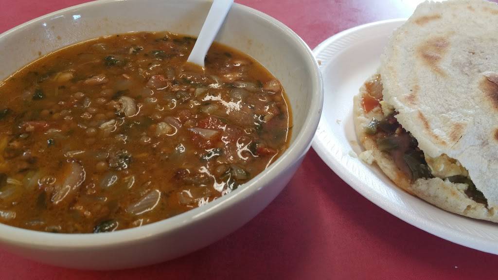 Taqueria Juanita | restaurant | 1110 W Henderson St, Cleburne, TX 76033, USA | 8175564668 OR +1 817-556-4668