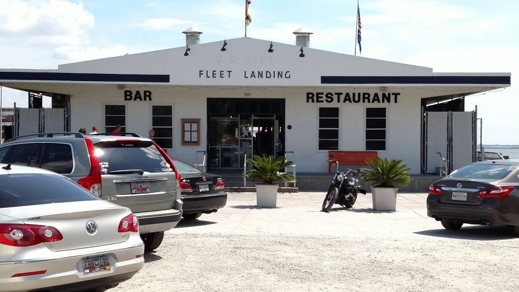 Fleet Landing Restaurant & Bar | restaurant | 186 Concord St, Charleston, SC 29401, USA | 8437228100 OR +1 843-722-8100
