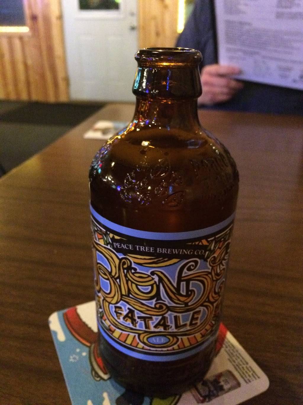 Black Squirrel Tap | restaurant | 72 2nd St SE, Swisher, IA 52338, USA | 3198574447 OR +1 319-857-4447