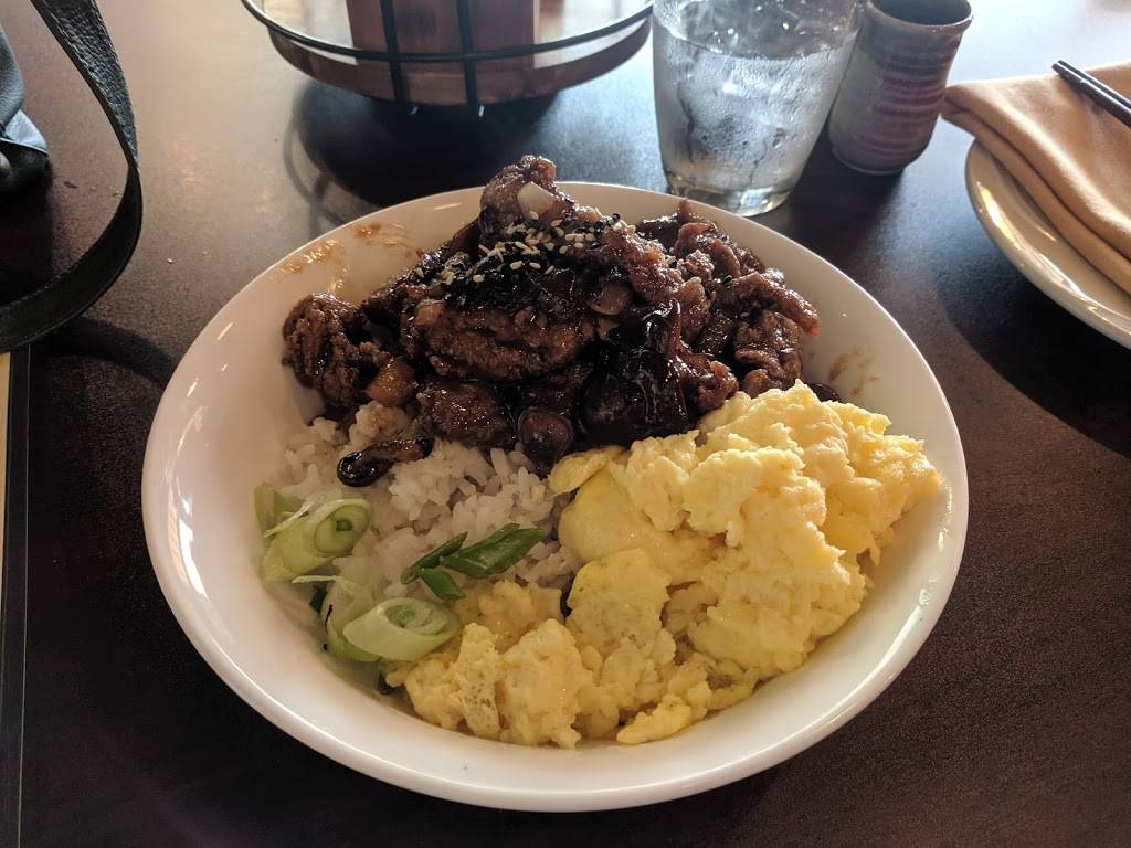 Lucky Dumpling | restaurant | 26 S Wahsatch Ave, Colorado Springs, CO 80903, USA | 7194185843 OR +1 719-418-5843