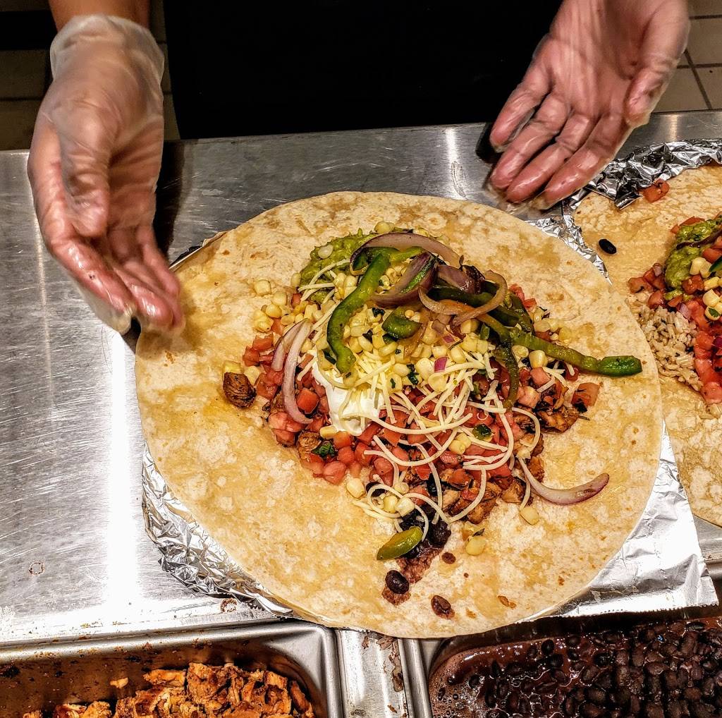 Chipotle Mexican Grill | restaurant | 2924 Navarre Ave, Oregon, OH 43616, USA | 4196913245 OR +1 419-691-3245