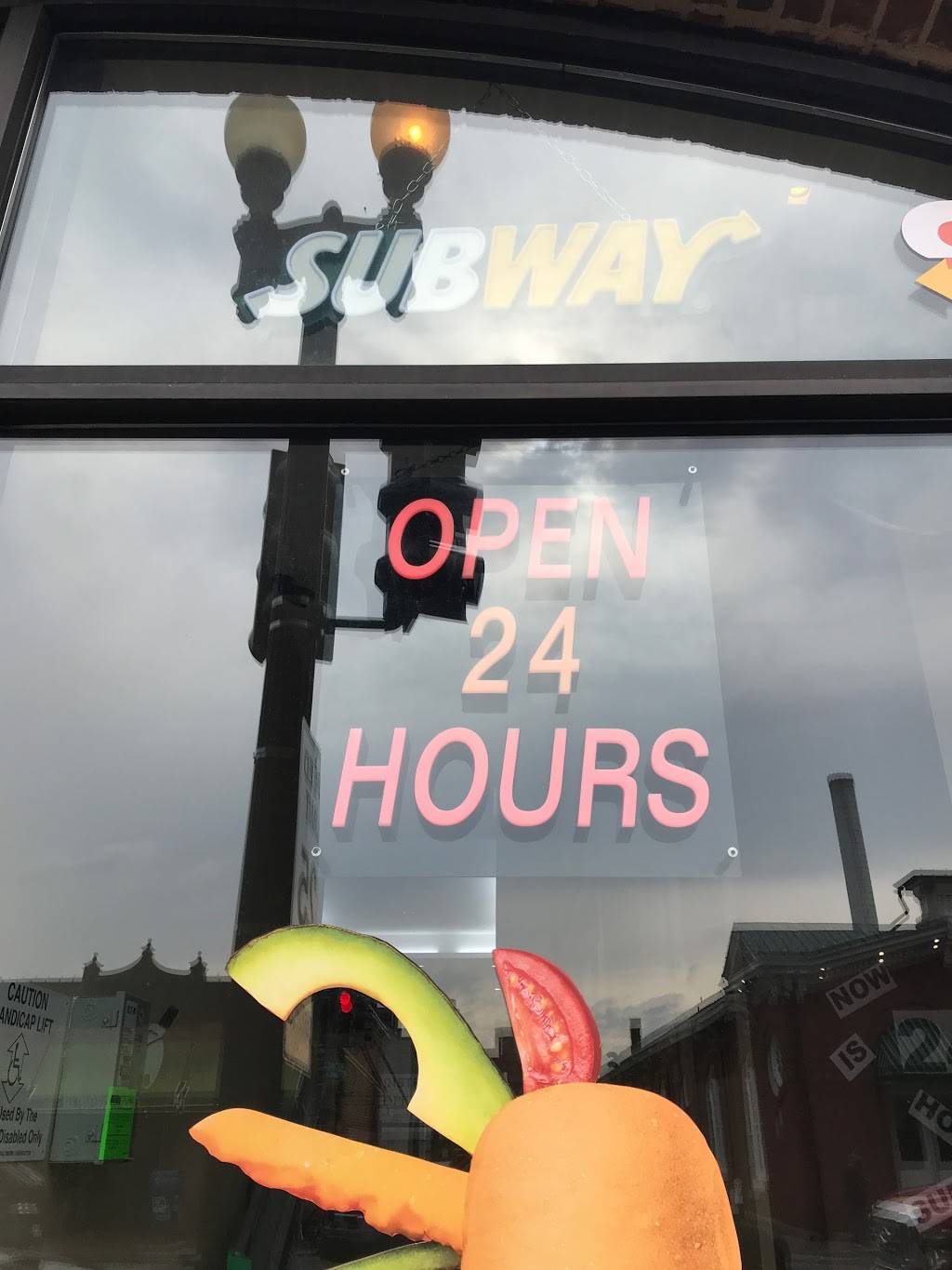 Subway Restaurants | restaurant | 3277 M St NW, Washington, DC 20007, USA | 2026299018 OR +1 202-629-9018