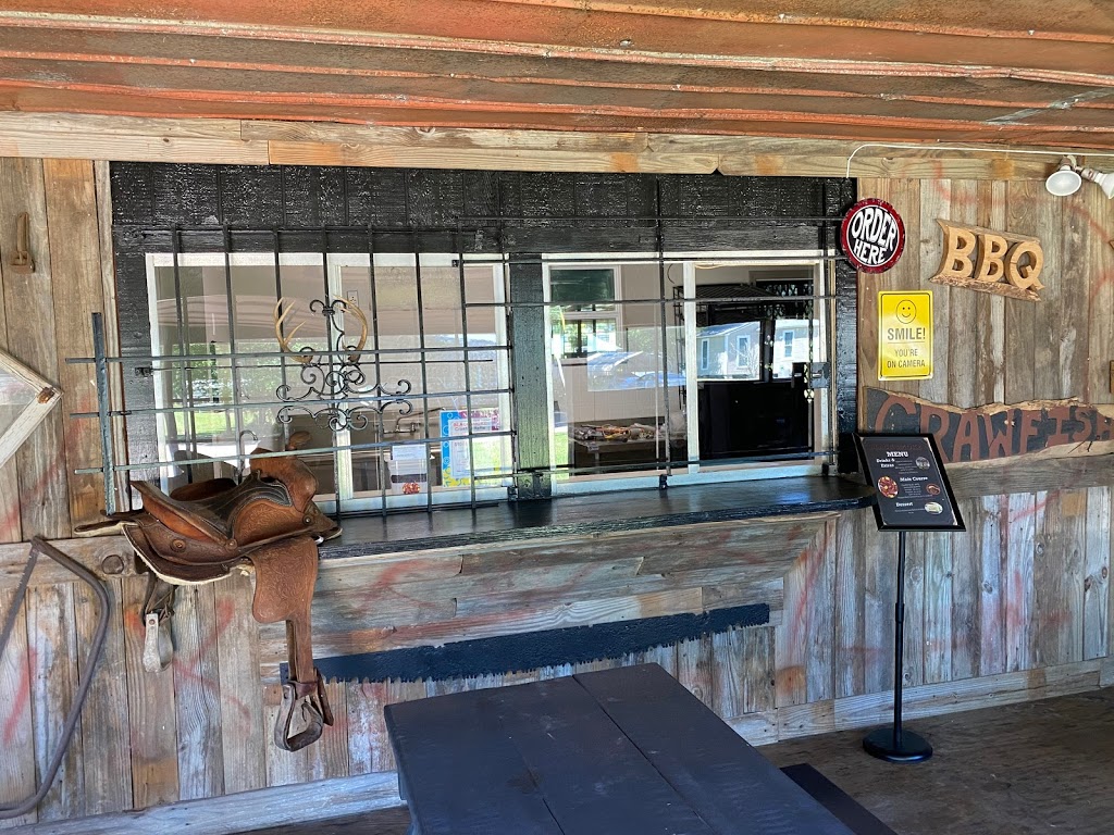 Black Smoke BBQ & Crawfish | meal takeaway | 760 Louise St, Mansfield, LA 71052, USA | 3189364891 OR +1 318-936-4891