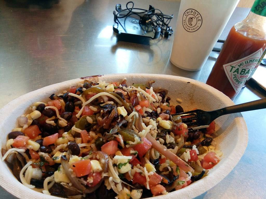 Chipotle Mexican Grill | restaurant | 4938 S Staples St Ste E1, Corpus Christi, TX 78411, USA | 3619850398 OR +1 361-985-0398