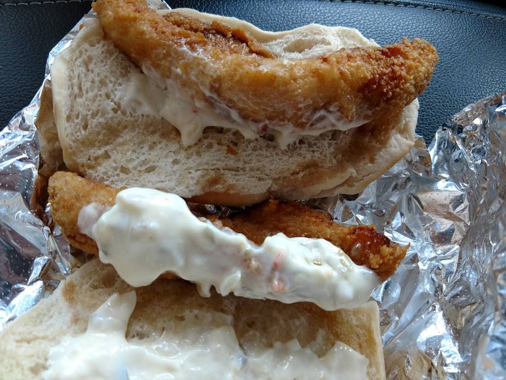 Ashland-Wooster Drive In | meal takeaway | 1134 E Main St, Ashland, OH 44805, USA | 4192812658 OR +1 419-281-2658