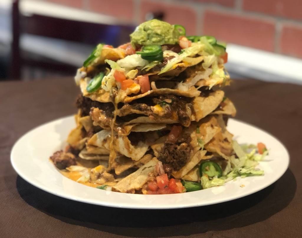 3 Borrachos Bar & Grill | restaurant | 1300 Gattis School Rd #200, Round Rock, TX 78664, USA | 5125319003 OR +1 512-531-9003