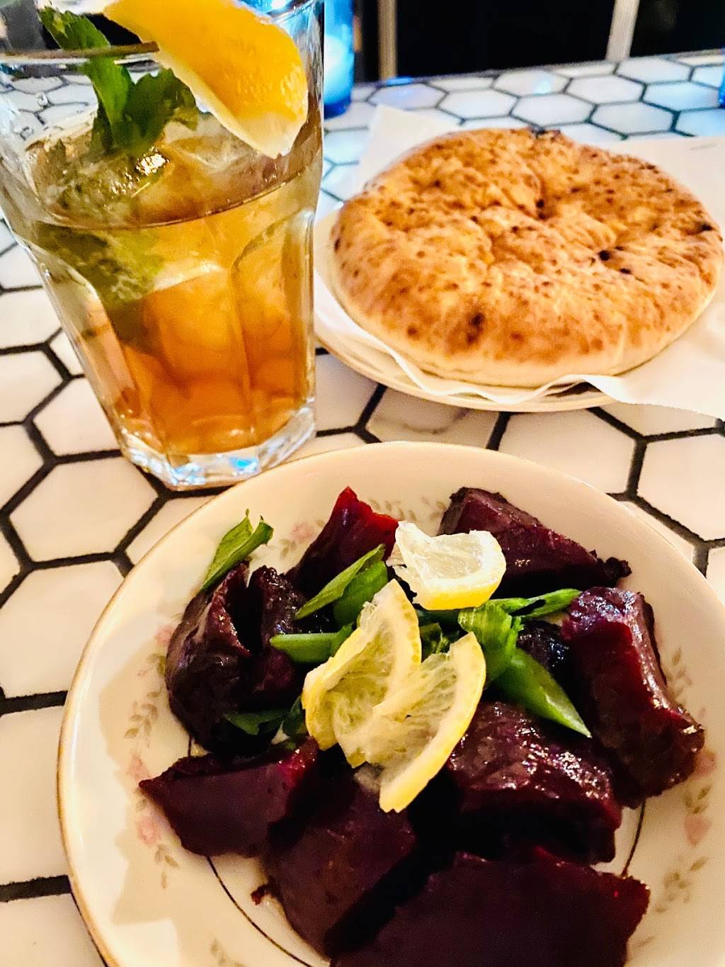 Queen | cafe | 247 Starr St, Brooklyn, NY 11237, USA | 9292273474 OR +1 929-227-3474