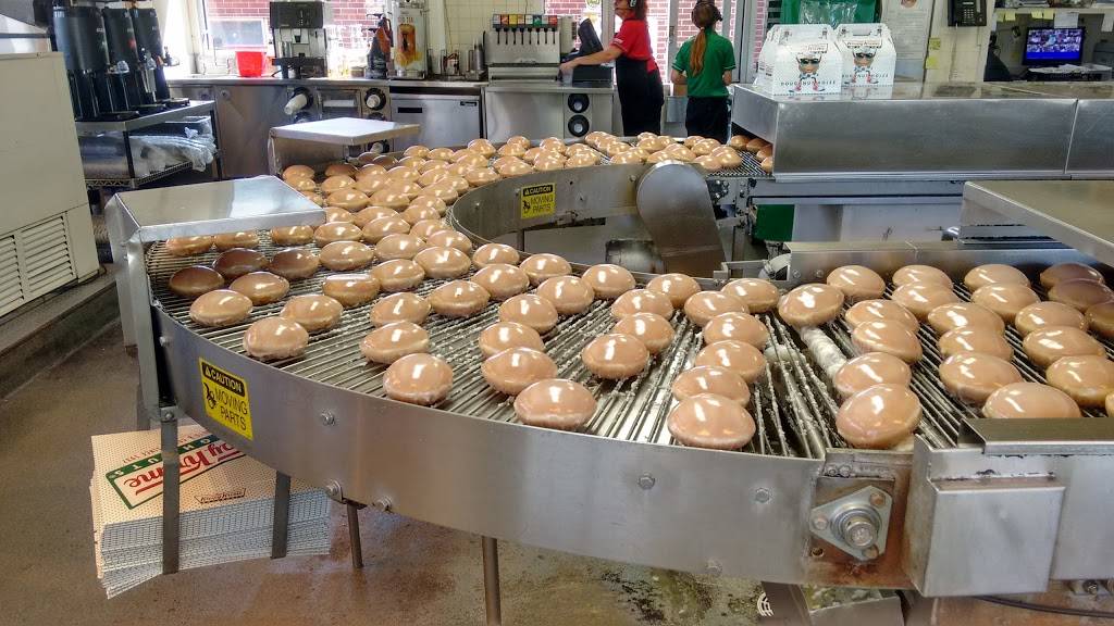 Krispy Kreme | bakery | 2715 S 120th St, Omaha, NE 68144, USA | 4023349000 OR +1 402-334-9000