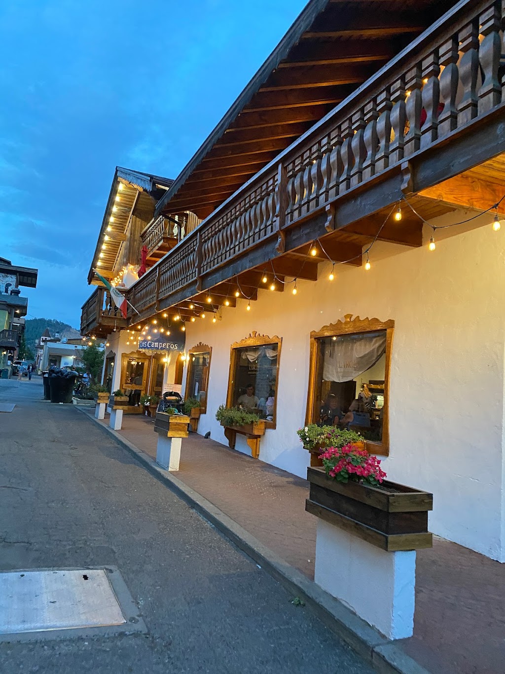 Larch Handcrafted Pasta & cocktails | restaurant | 214 8th St, Leavenworth, WA 98826, USA | 5098885252 OR +1 509-888-5252