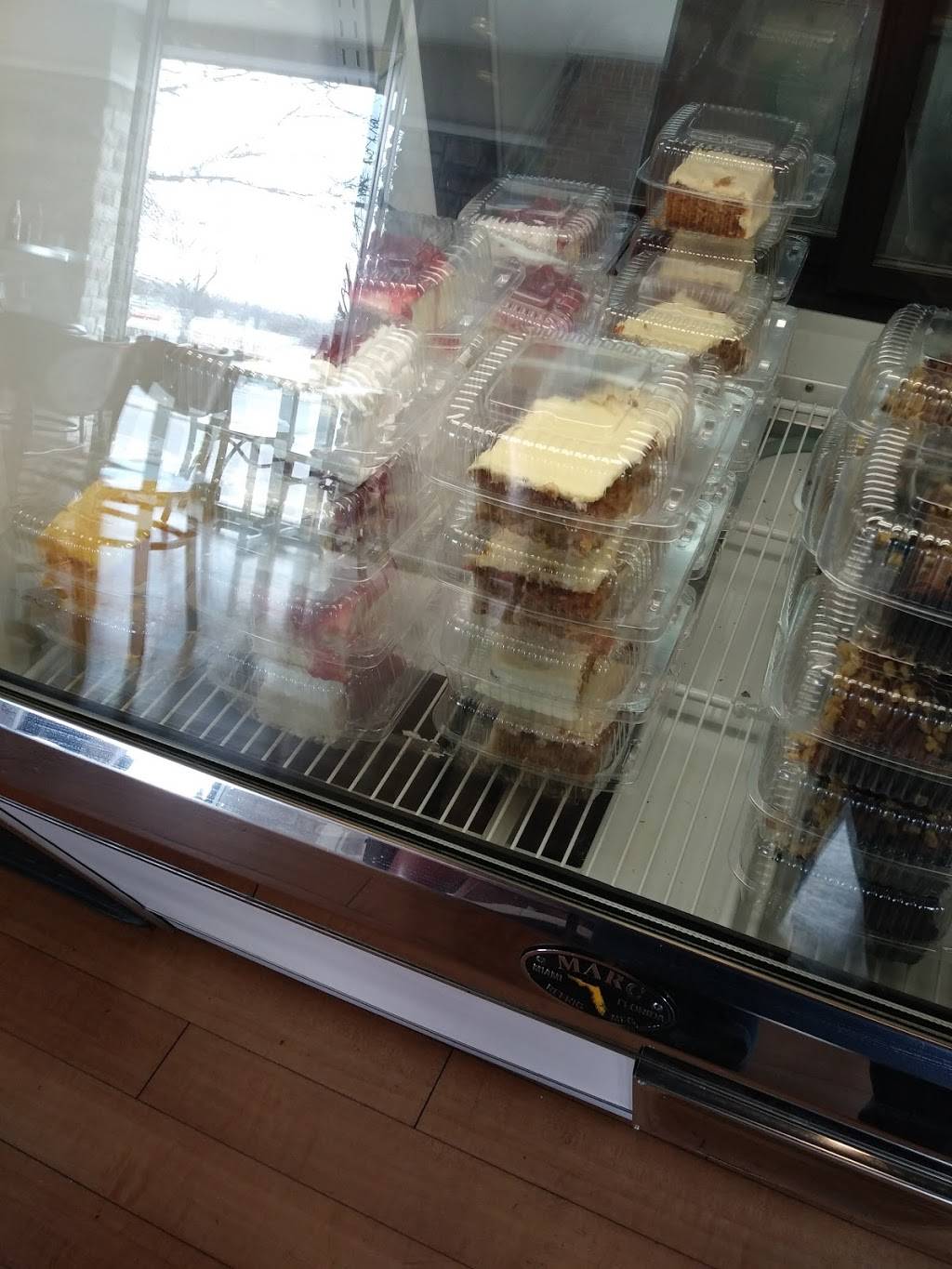 Lutfis Fried Fish | restaurant | 4201 S Noland Rd #A, Independence, MO 64055, USA | 8163135937 OR +1 816-313-5937