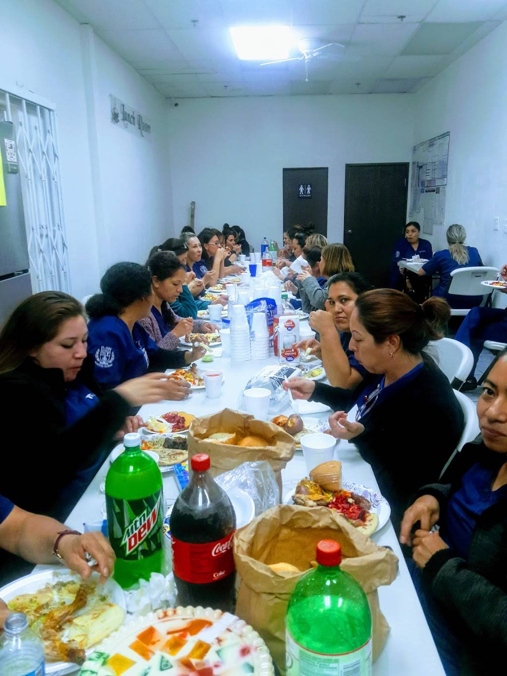 Emanuel #2 | restaurant | 8204 Van Nuys Blvd, Pacoima, CA 91331, USA | 8187822344 OR +1 818-782-2344