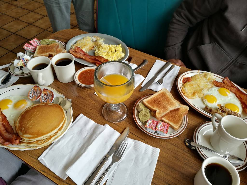 Bahia Restaurant | restaurant | 349 S Oxnard Blvd, Oxnard, CA 93030, USA | 8054875166 OR +1 805-487-5166