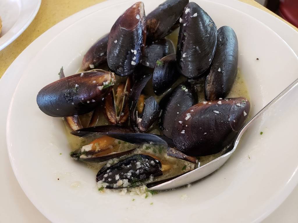 Mangia Ristorante Pizzeria | restaurant | 975 Moraga Rd, Lafayette, CA 94549, USA | 9252843081 OR +1 925-284-3081