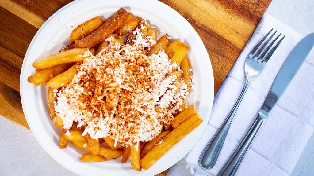 Greek Stop | restaurant | 15380 Bayview Ave a4, Aurora, ON L4G 7J1, Canada | 9057130099 OR +1 905-713-0099