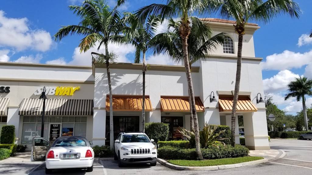 Subway | restaurant | 6651 Woolbright Rd, Boynton Beach, FL 33437, USA | 5617409021 OR +1 561-740-9021