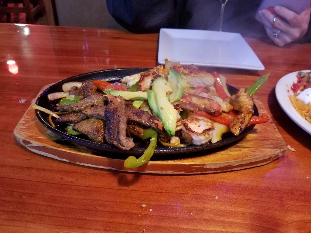 La Parrilla Yucatan Mexican Food | restaurant | 100 N Ashwood Ave, Ventura, CA 93003, USA | 8056501736 OR +1 805-650-1736