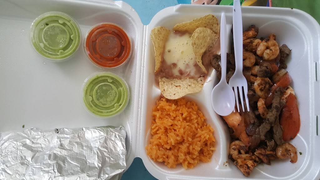 Tacos dos potrillos | restaurant | 20651 US-441, Mt Dora, FL 32757, USA | 6307880106 OR +1 630-788-0106