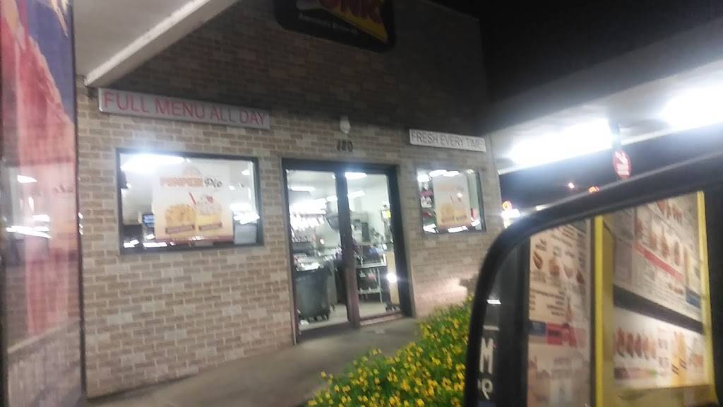 Sonic Drive-In | restaurant | 120 W Broadway, West Memphis, AR 72301, USA | 8707324452 OR +1 870-732-4452