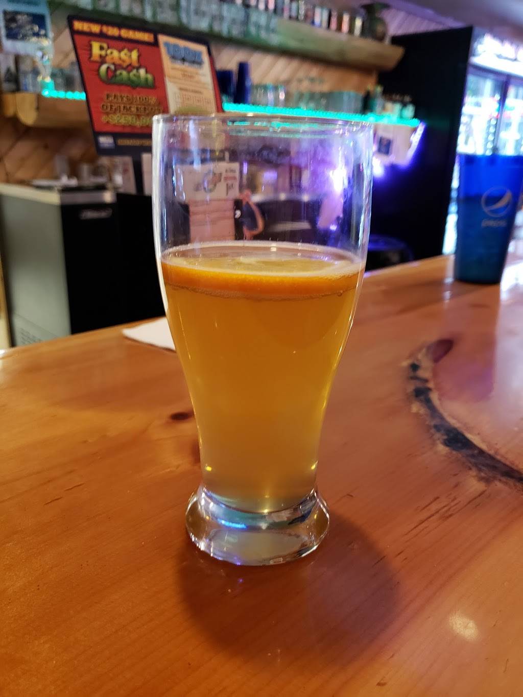 Two Fat Guys Bar & Grill | restaurant | Marenisco, MI 49947, USA | 9067873018 OR +1 906-787-3018