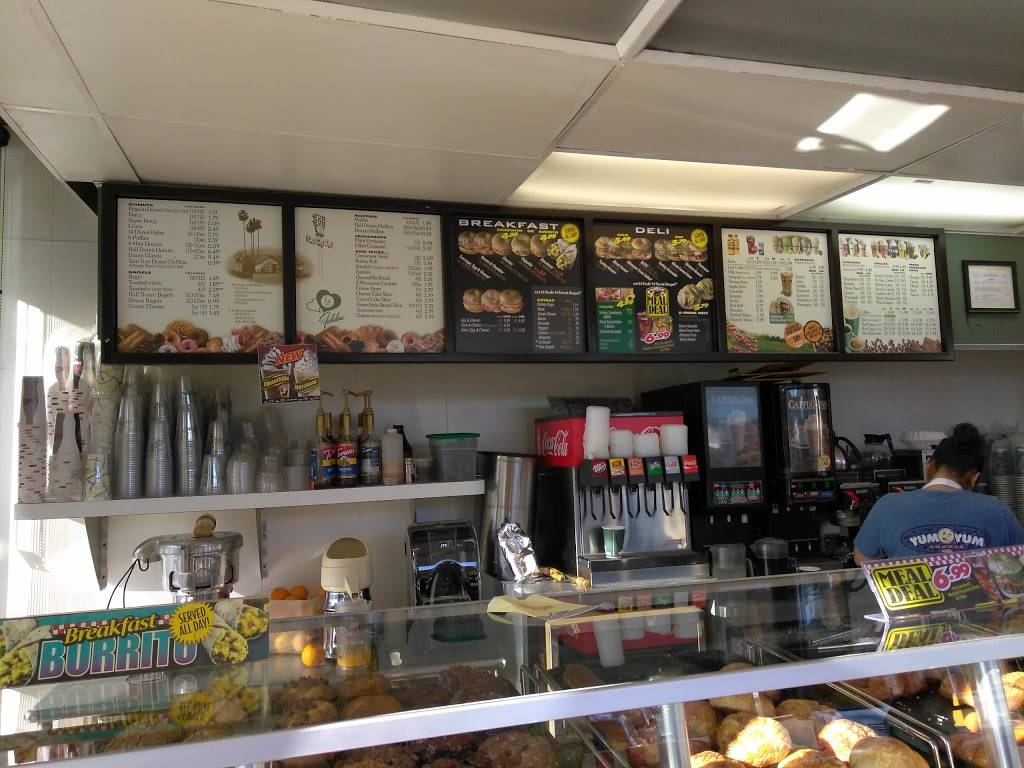Yum Yum Donuts | cafe | 2309 McKee Rd, San Jose, CA 95116, USA | 4087293510 OR +1 408-729-3510