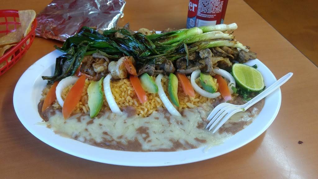 Las Palmas | restaurant | 5251 3rd St, San Francisco, CA 94124, USA | 4158222340 OR +1 415-822-2340