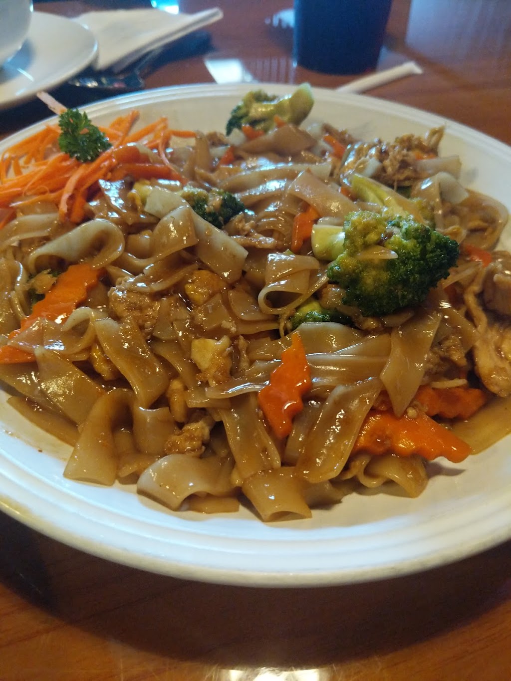 Charm Thai Restaurant | restaurant | 1203 N Gloster St, Tupelo, MS 38804, USA | 6622054637 OR +1 662-205-4637