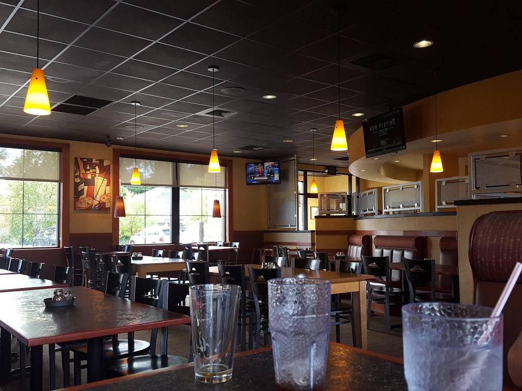 Pizza Hut | meal takeaway | 437 W State St, Hastings, MI 49058, USA | 2699459655 OR +1 269-945-9655